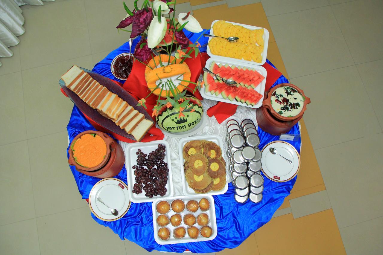 Pattom Royal Hotel Thiruvananthapuram Ngoại thất bức ảnh